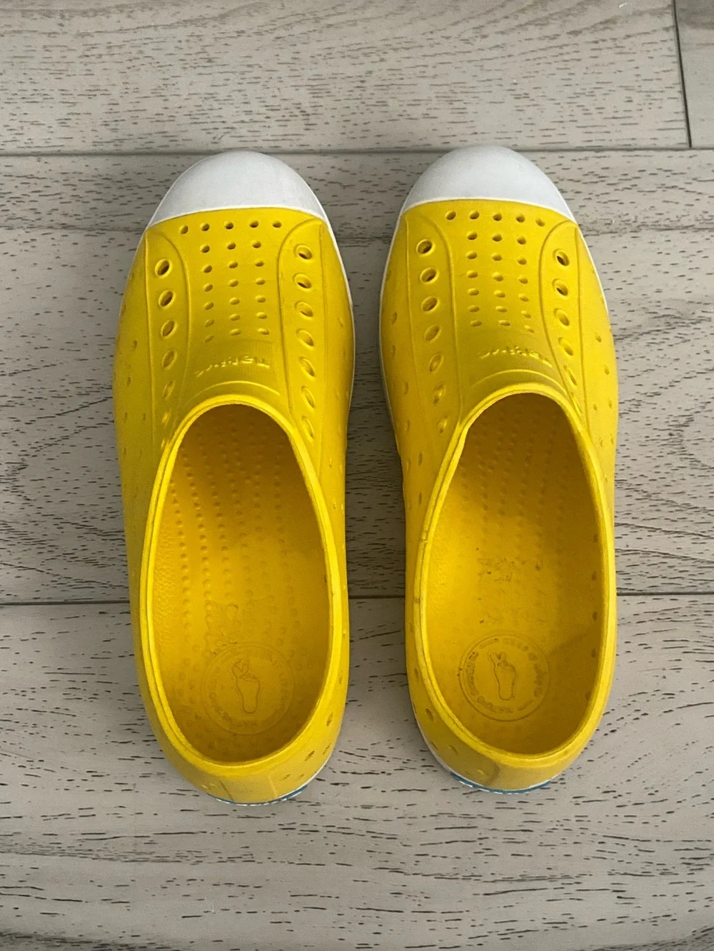 Native Big Kids Classic Jefferson Waterproof Slip On Shoes In Crayola Yellow